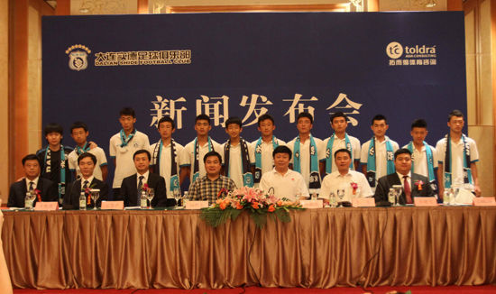 中甲最佳留洋球员,中甲最好的球员是谁