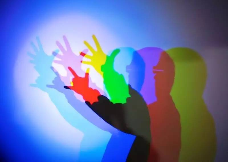 如何让我们的影子绚丽多彩