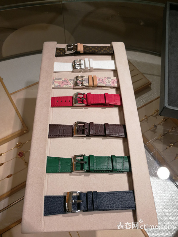 路易威登lv最新款,路易威登lv三问手表