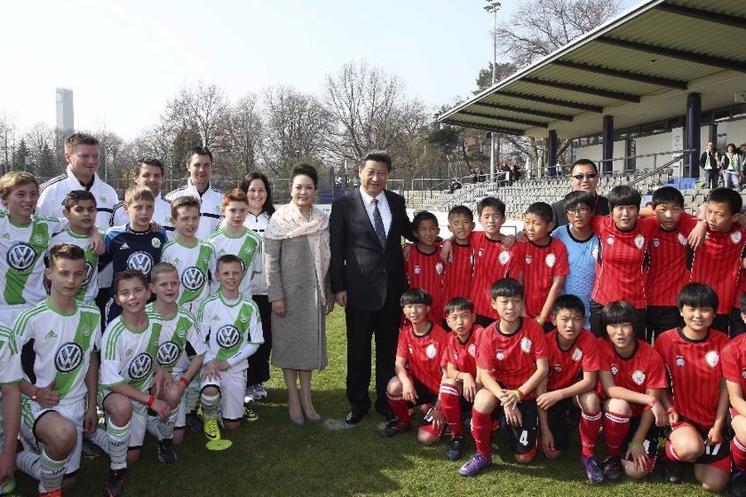 时隔一年再次捧起大力神杯,连续三次得到大力神杯有多难