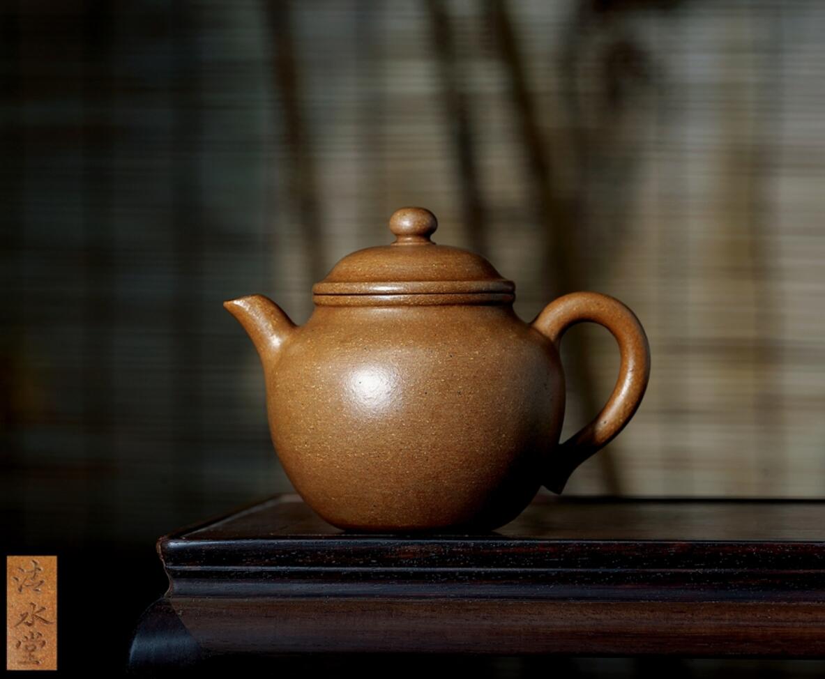 真品蒋美仙紫砂壶拍卖价钱多少 (顾景舟9200万紫砂壶拍卖视频)