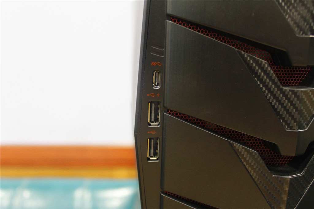 i7-10700和9700k游戏测评,gtx1070跑分笔记本