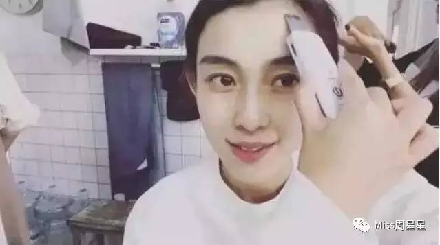 听说美容仪用了就能变美？盘点日本最火的十款美容仪