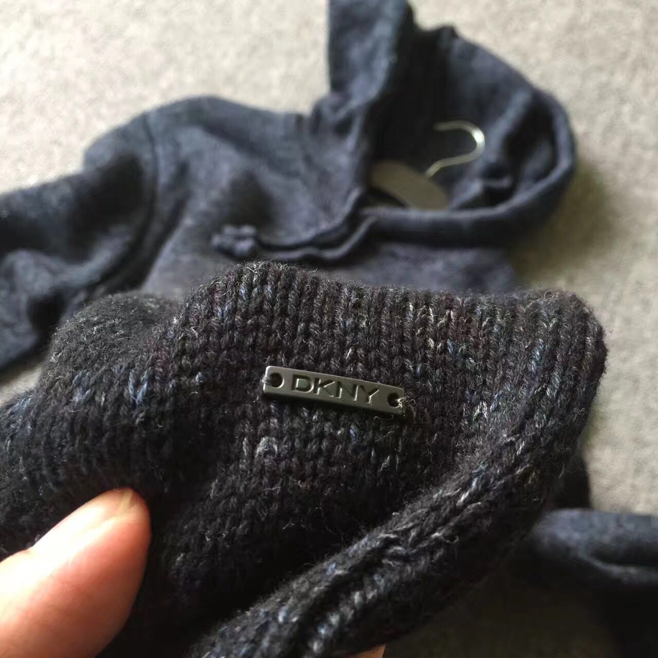 怎样判断mlb47外贸原单真假,原单尾货怎么辨别真假