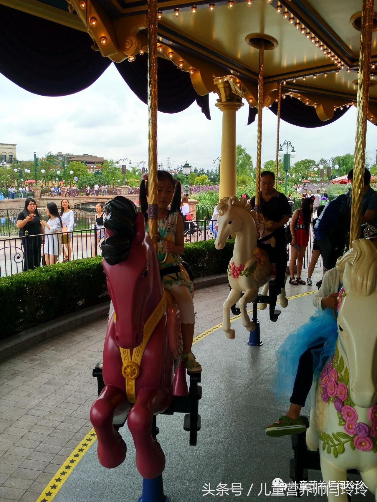 去迪士尼实现童话故事公主梦,带小朋友去迪士尼圆公主梦