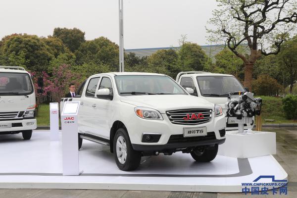 2018御风自动国五柴油四驱皮卡,皮实耐用的车皮卡