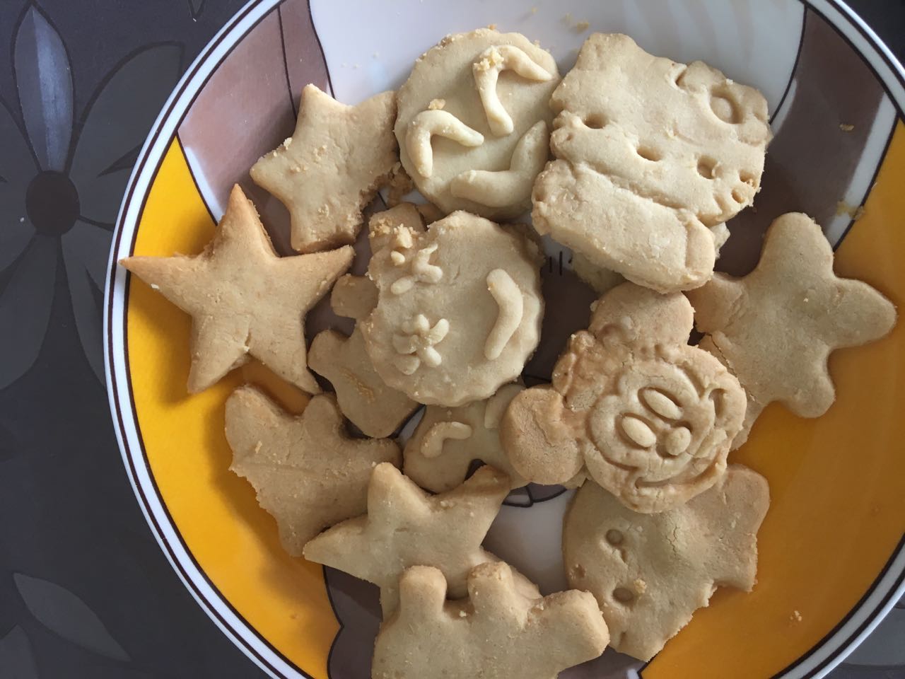 好吃无添加超简单的奶香小饼干,奶香味长形小饼干超简单
