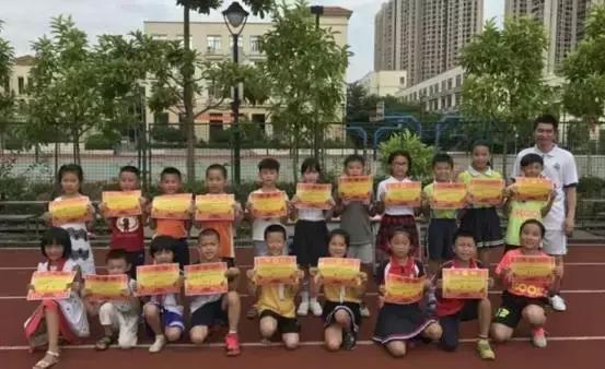 锦绣小学的足球比赛,2024锦绣小学足球比赛