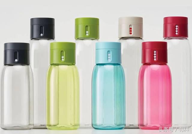 吸猫的时候猫哼唧哼唧的,吸猫啦视频完整版