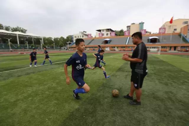 百队杯40届,参加北京百队杯足球比赛