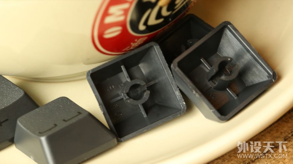 键盘里面的爱马仕,键盘奢侈品配件