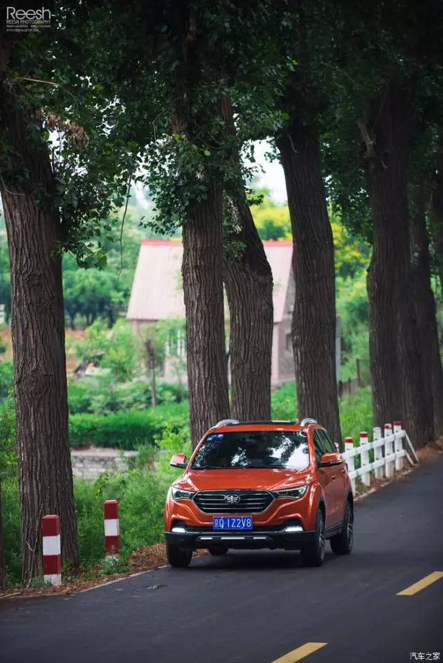 1.6l自然吸气的suv走长途够不够用,比较实用的一款车奔腾x40用车感受