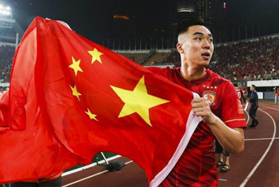 里皮国足踢进自家球门,天津权健与里皮