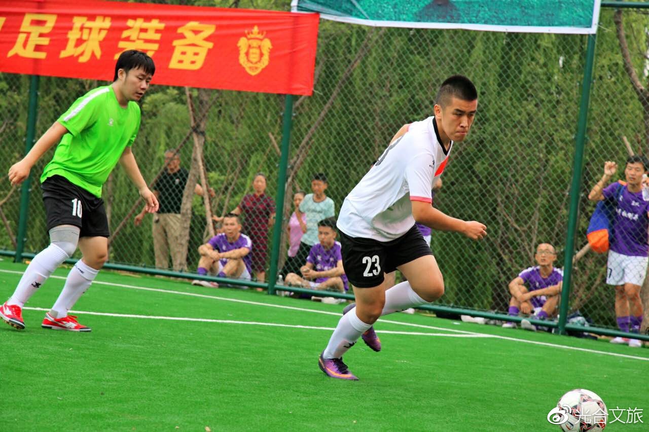 涓存穭甯曞叞韫撮灎灏忛晣,甯曞叞韫撮灎灏忛晣