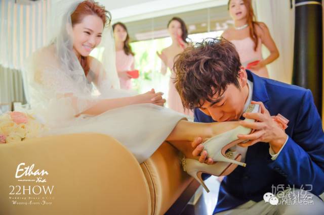 婚鞋买了可以再买一双吗,婚鞋买成粉色可以么