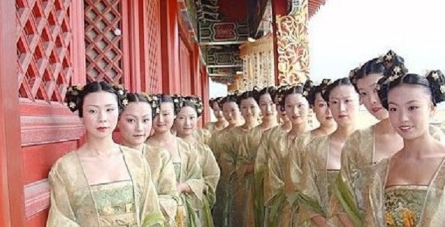 皇帝死后,妃子有四种处置方法,前三种挺幸福,最后一种绝了!