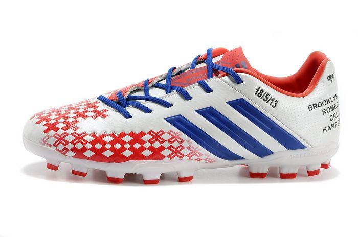 阿迪达斯足球纪念款,阿迪达斯如今落寞的鞋