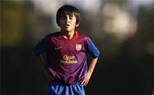 梅西大空翼完整视频,大空翼凌空抽射梅西