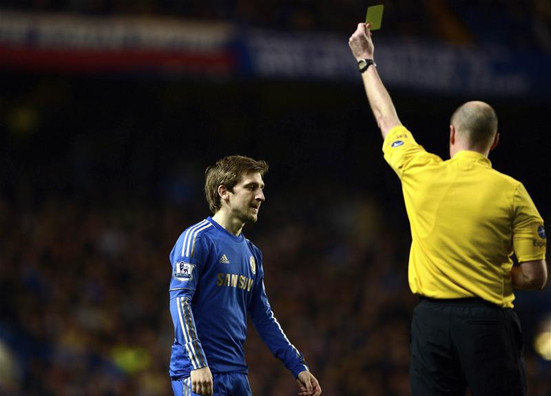 玻璃属性火柴盒,他印证了,踢足球没有身体是万万不能的