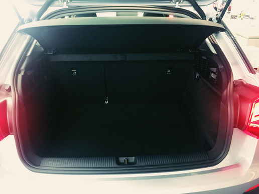 香港奥迪q5l,香港奥迪q5