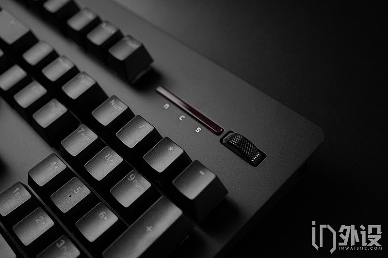 魔炼者1506机械键盘拆解,入门级客制化机械键盘横向评测