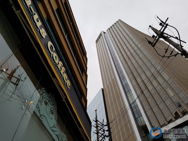 SamsungGalaxyS7edge体验：高效、极美