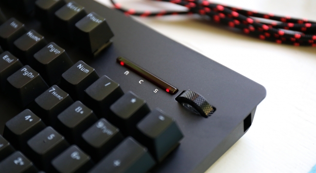 异极战魔者可换轴机械键盘,战魔者机械键盘推荐