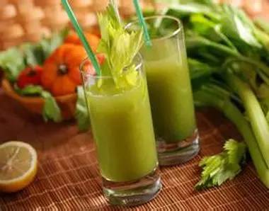 醉酒状态怎么快速解酒,喝啤酒醉酒后喝什么有助于解酒