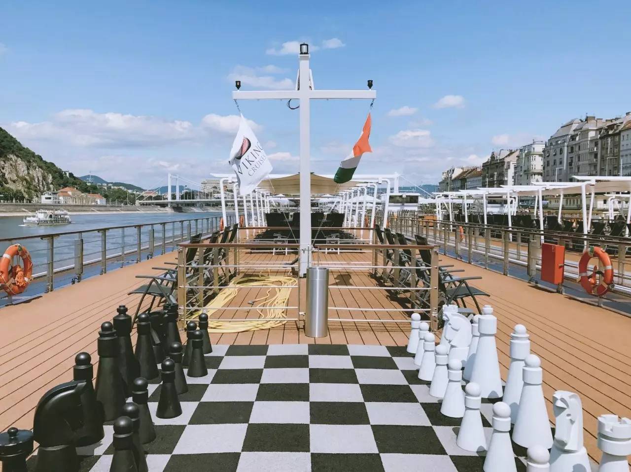 生活在妙不可言的等待中,我生活在妙不可言的等待中