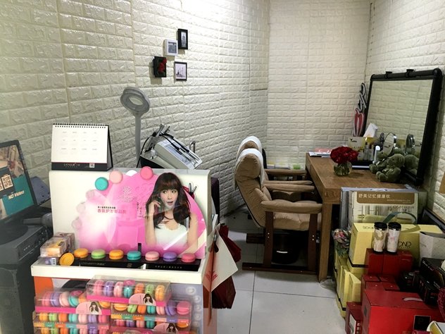 前兰瑟美导开店:没有我卖不出去的彩妆