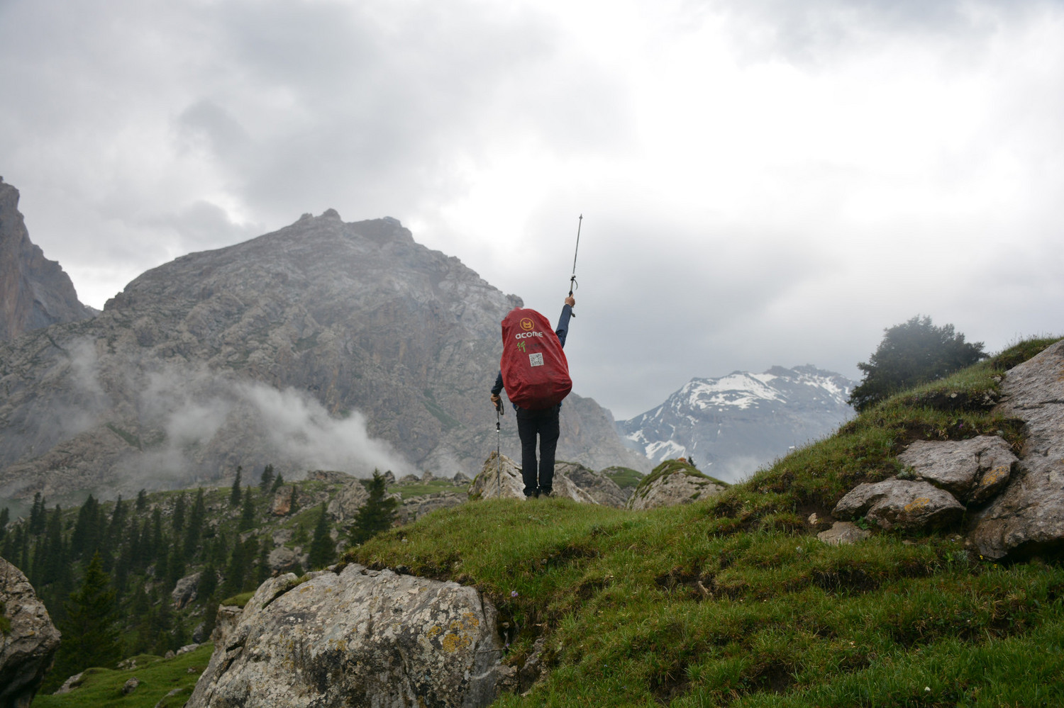 行者无疆-6月乌孙，漂洋过海为圣湖，翻山越岭因初心