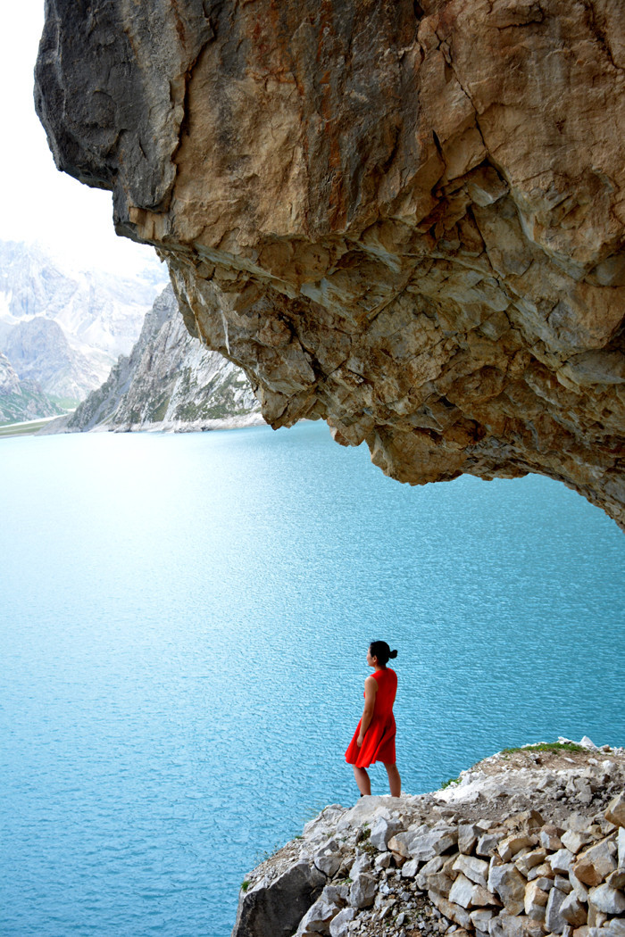 行者无疆-6月乌孙，漂洋过海为圣湖，翻山越岭因初心