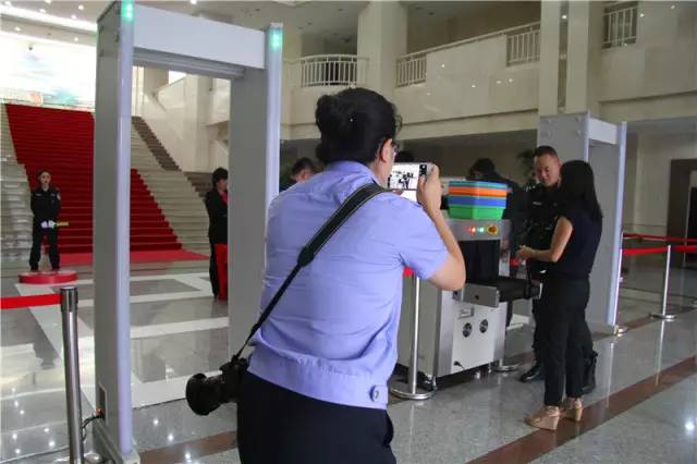 元宵节民警故事,元宵节民警感人故事