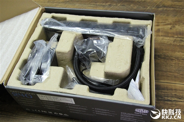 酷冷至尊冰神g240水冷安装教程,酷冷至尊冰神g240幻境扣具