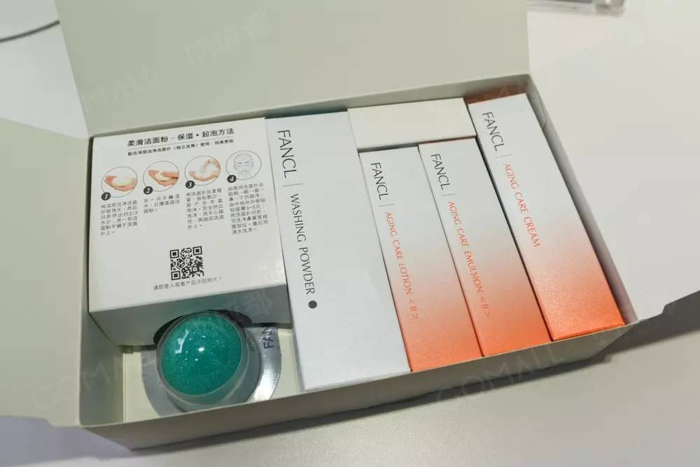 科颜氏护肤限定礼盒,科颜氏面膜情人节