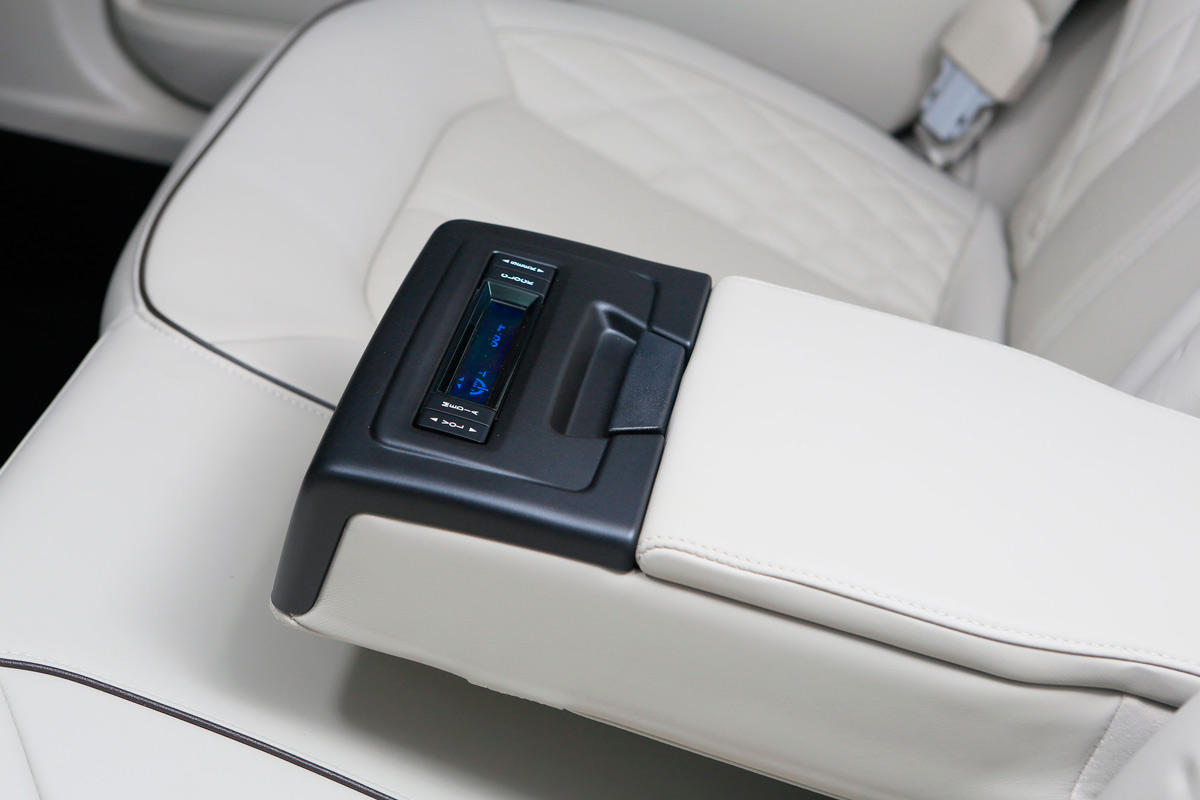 蒙迪欧豪华亮点,福特蒙迪欧最新款高速试驾