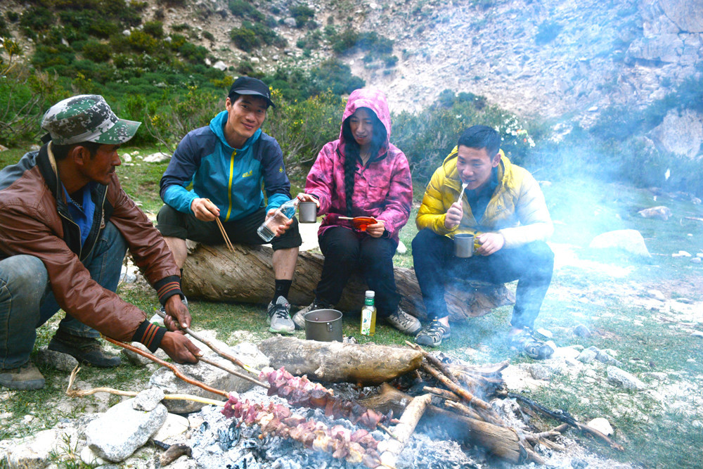行者无疆-6月乌孙，漂洋过海为圣湖，翻山越岭因初心