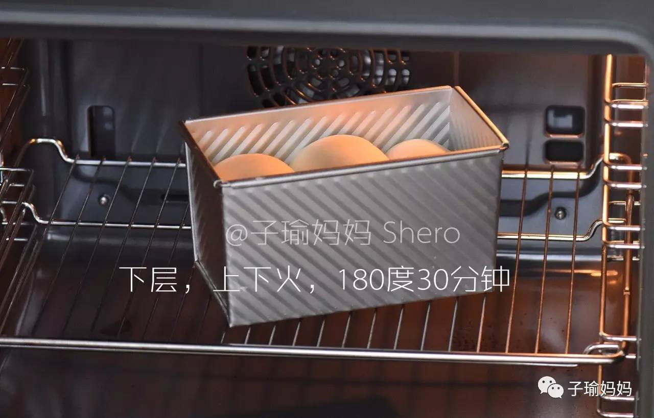 冬天如何做淡奶油吐司,最简单的淡奶油吐司