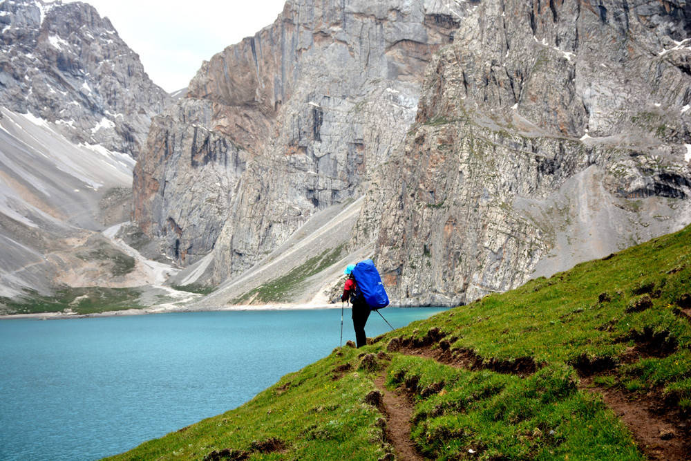 行者无疆-6月乌孙，漂洋过海为圣湖，翻山越岭因初心