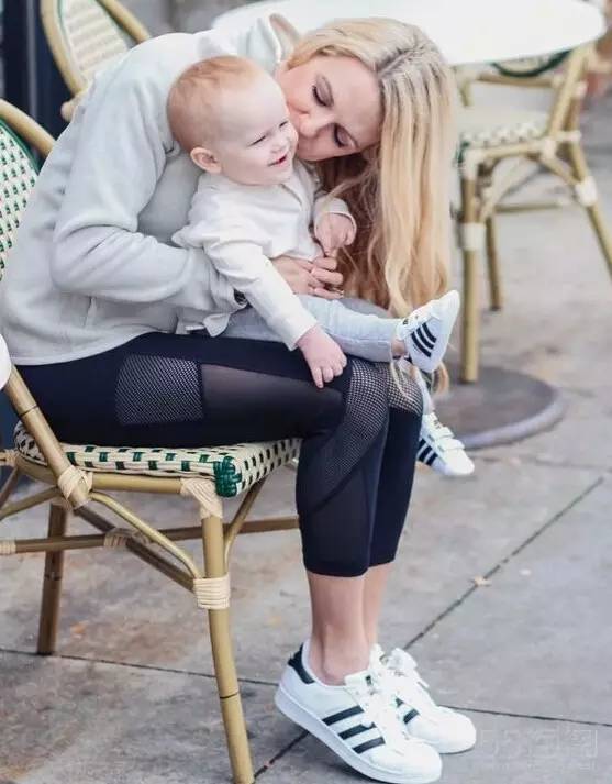 5姐和大家聊聊那些海淘适合入的宝宝鞋子~