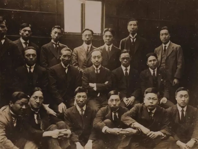 海天无尽愿无穷：民国精神史视域下的知识精英书写——以“猗欤‘新命’专场”为中心的解读