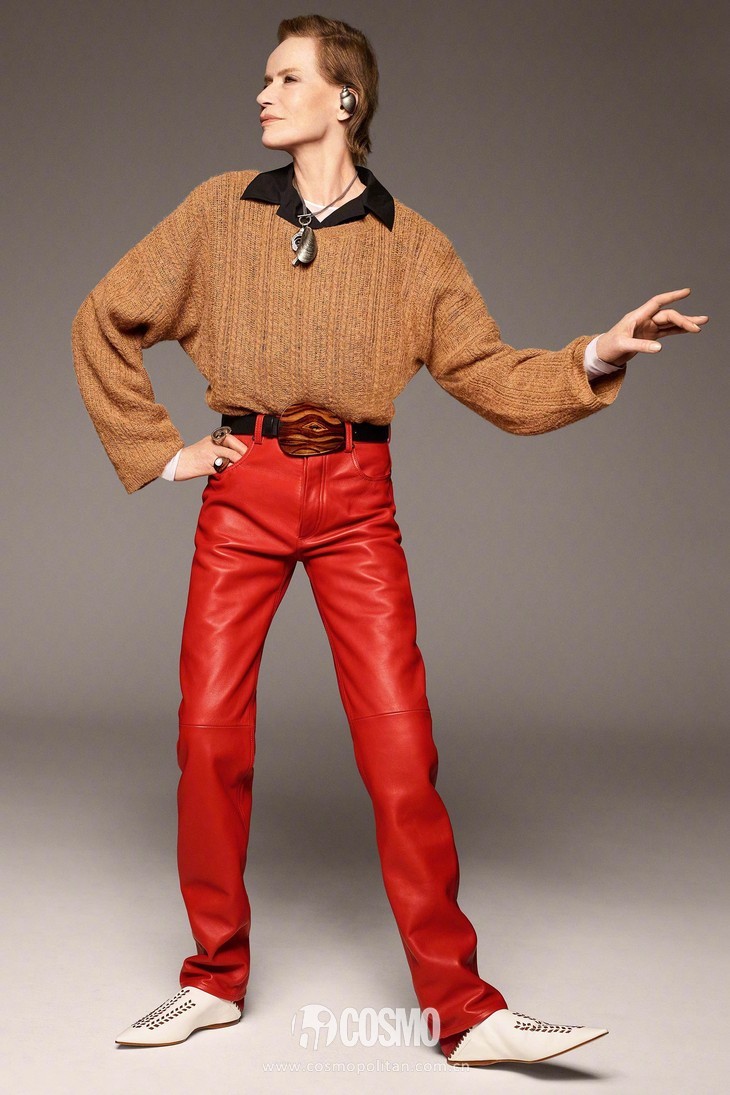 omg顶级沙滩超模,omg女明星有多美