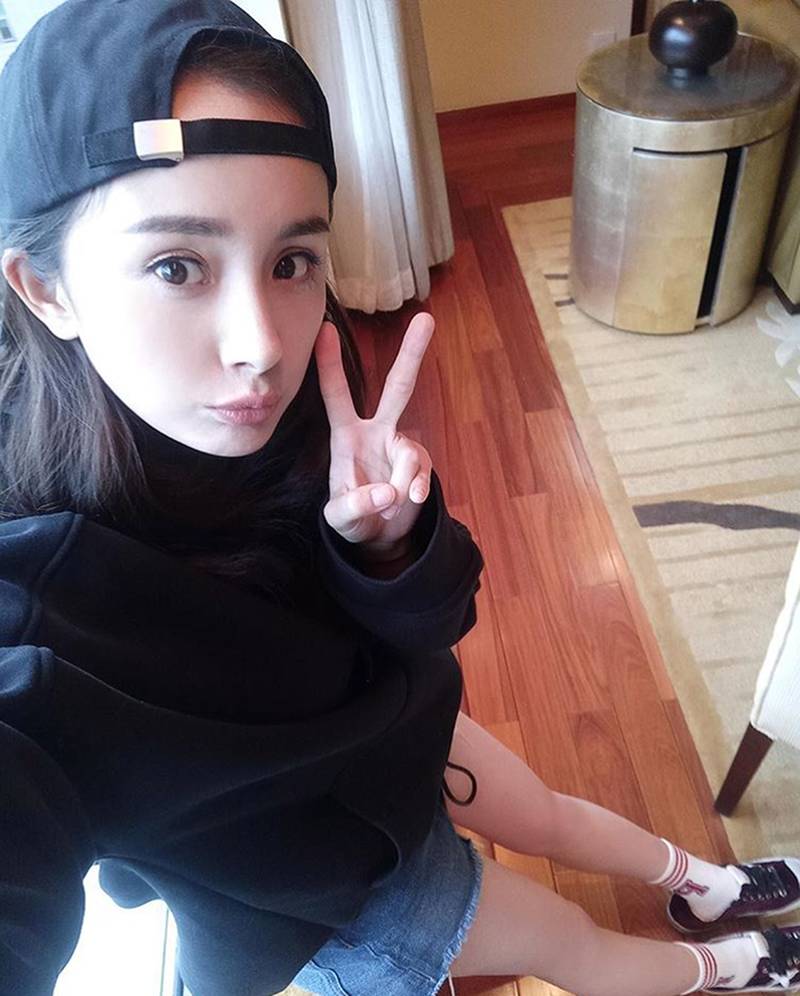 滑板鞋权志龙同款,权志龙滑板鞋完整版