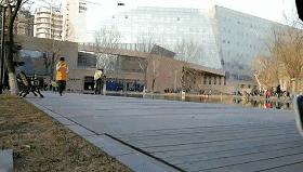 知识台｜简单粗暴的摄像与视频剪辑技巧：无人机加手机让你获赞无数