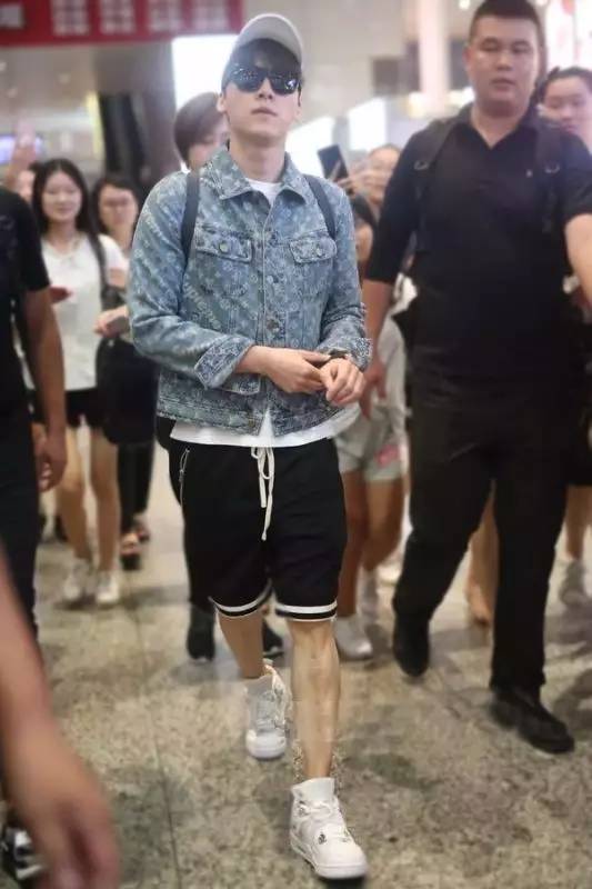 那些潮到爆的明星*服私**,我们给你找到平替了|百盛潮牌节低至5折