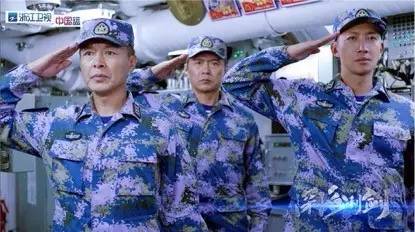 全民兴奋！《深海利剑》收视口碑双冠，中国蓝持续领跑黄金剧场