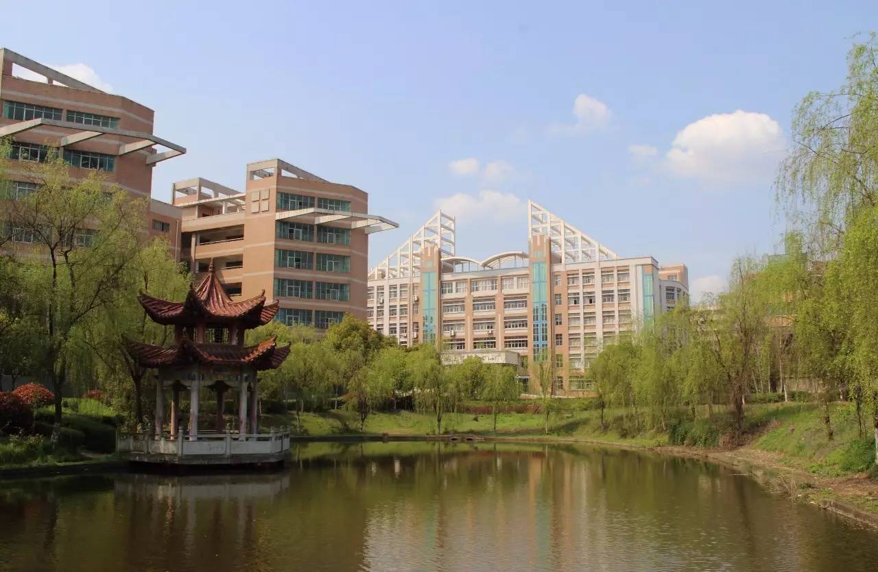 2017级新生，你在江工的生活可以这样玩~