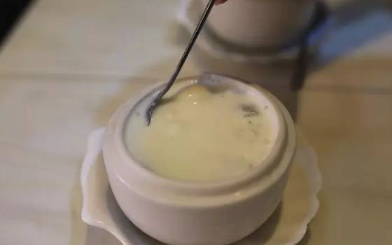 肇庆骑楼街的糖水店,肇庆端州菠萝糖水