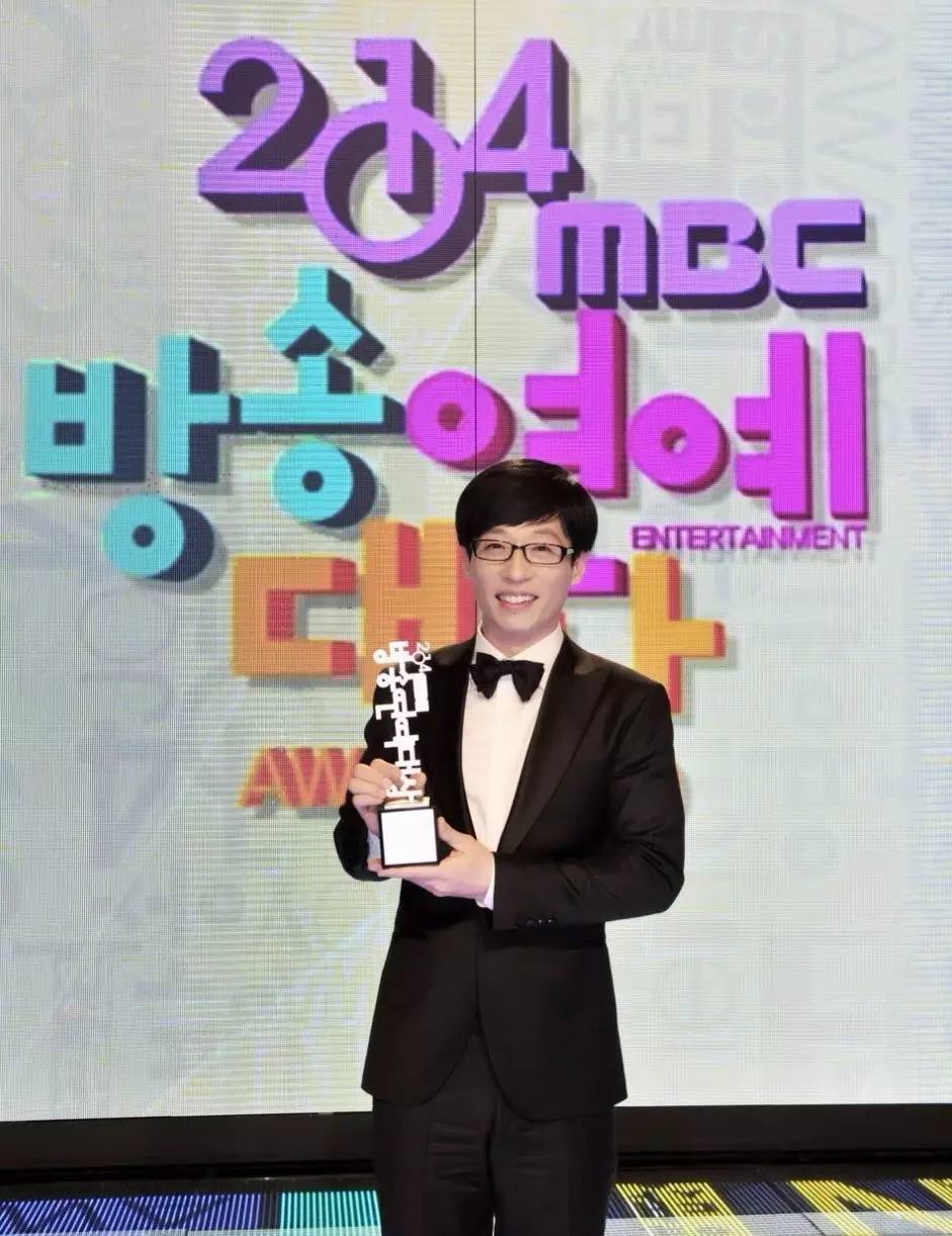 十年无名终成大神，却因太完美遭质疑……他如何靠高情商成功逆袭？