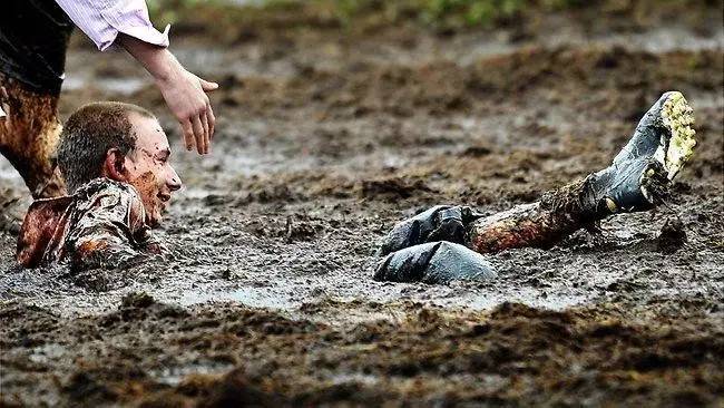 盘点外国人的奇葩比赛,盘点世界奇葩比赛